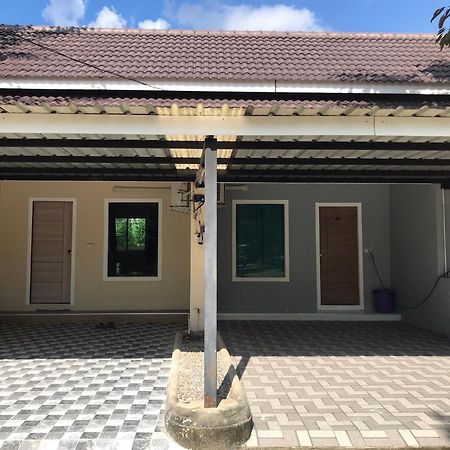 บ้านริมเนิน รีสอร์ท งาว Ngao Extérieur photo